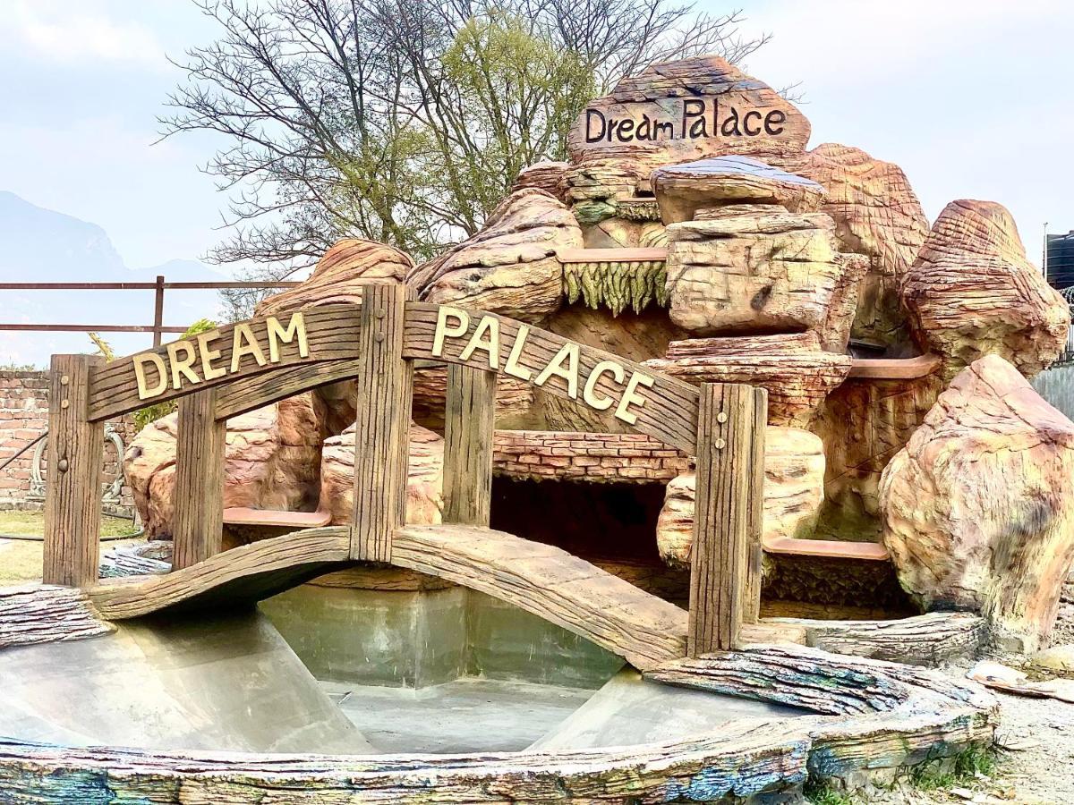 Dream Palace Resort كاتماندو المظهر الخارجي الصورة
